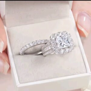 Moissanite Diamond Ring